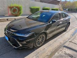 تويوتا أفالون